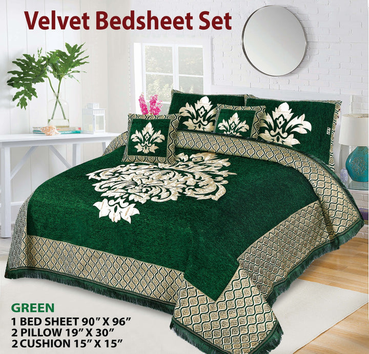 Green Crown Velvet Jacuard Bedsheet Set - 07