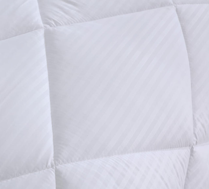 Micro Stripe Comforter – Luxurious